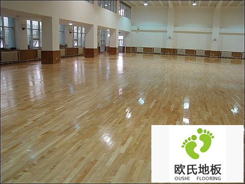 運(yùn)動(dòng)木地板使用時(shí)需注意些什么？